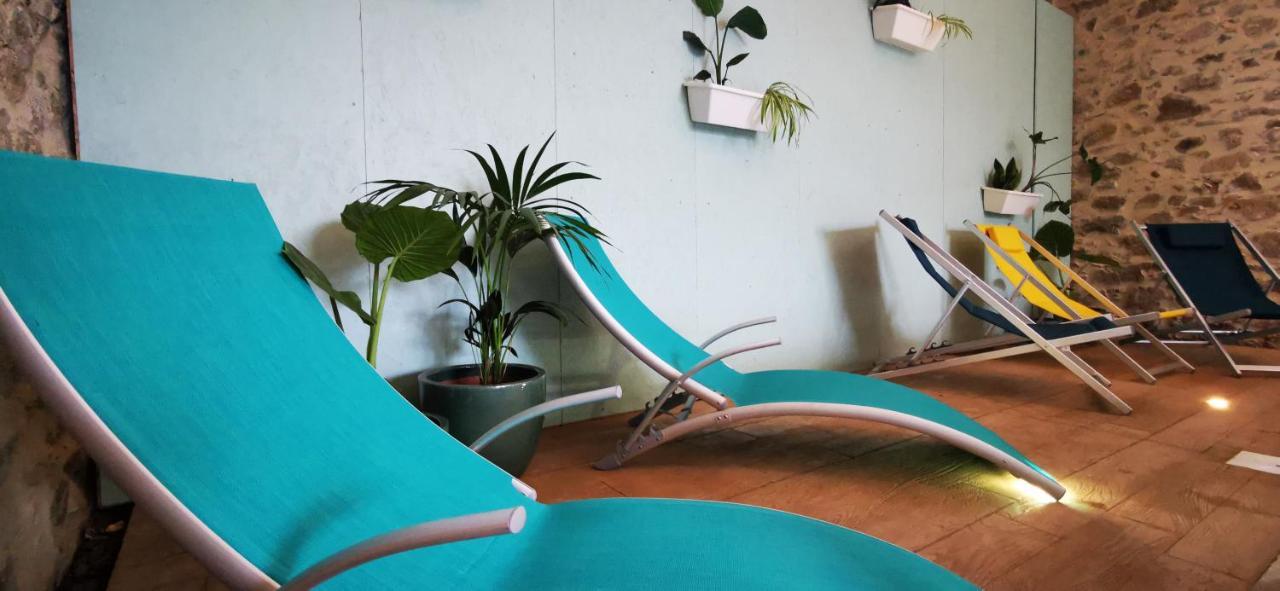 L'Escale Du Bocage Piscine Couverte Chauffee La Flocellière Exteriör bild
